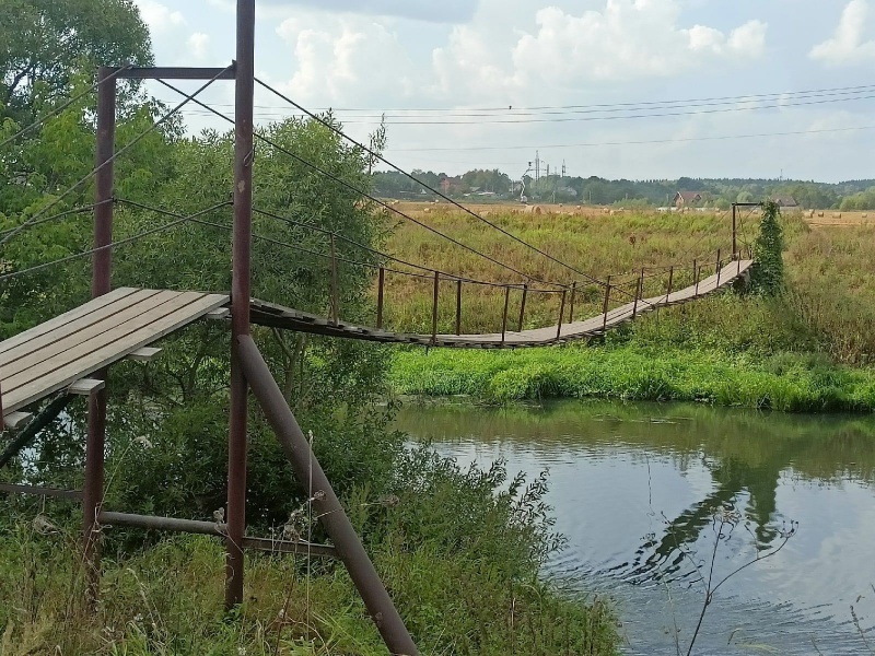 Между двух берегов. В Боровском районе хотят возродить подвесные мосты